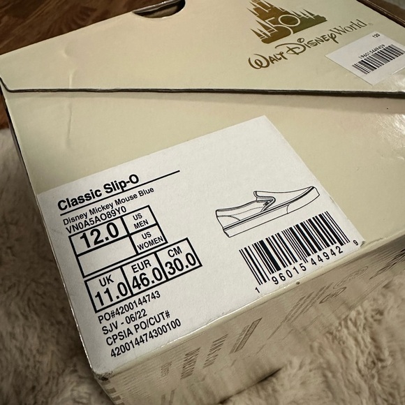 VANS x 2022 Disney Parks 50th Anniversary Mickey Mouse Slip On Shoes, Mens 12 - Picture 11 of 12